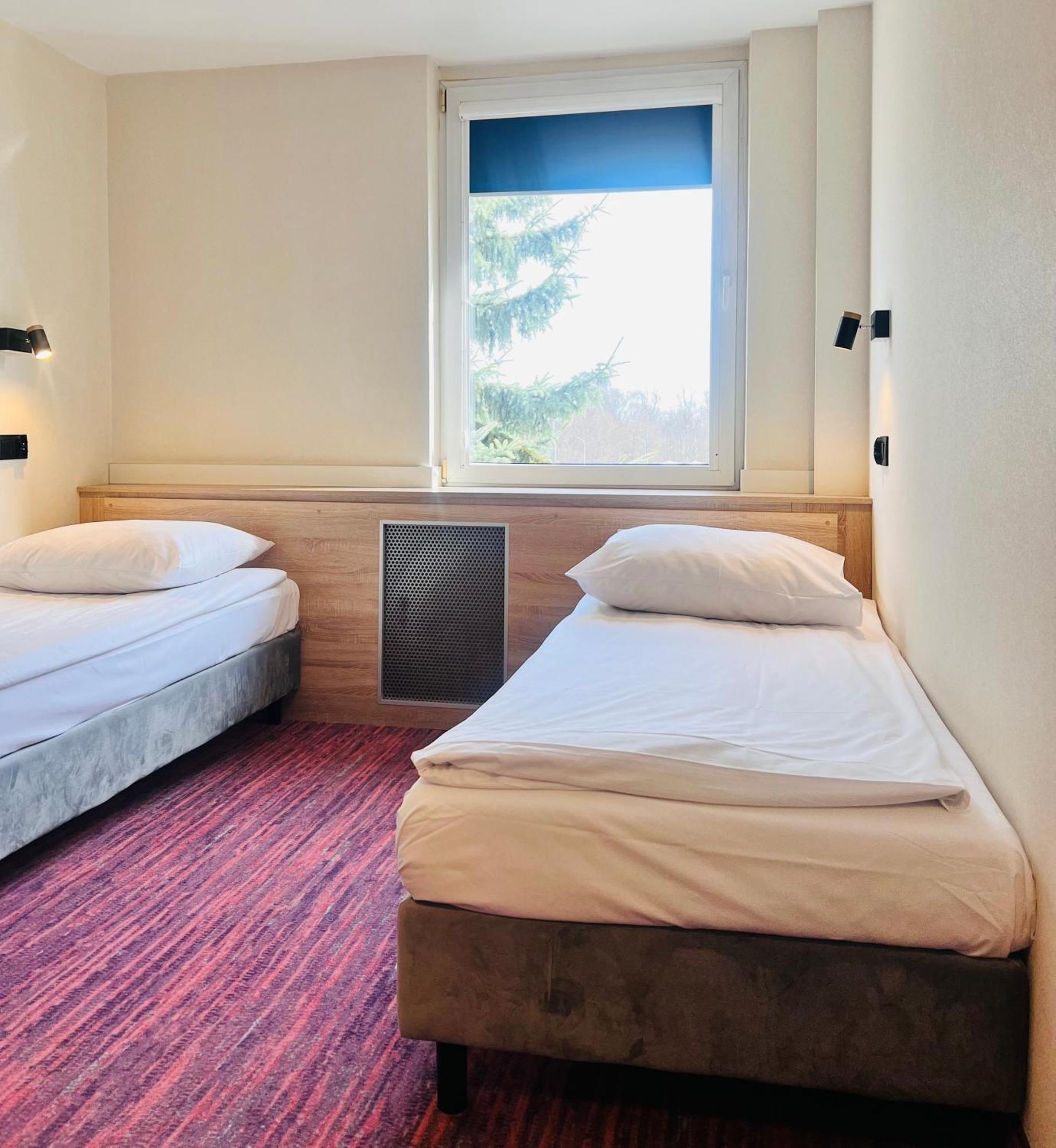 Hotel Rok Krasków Εξωτερικό φωτογραφία