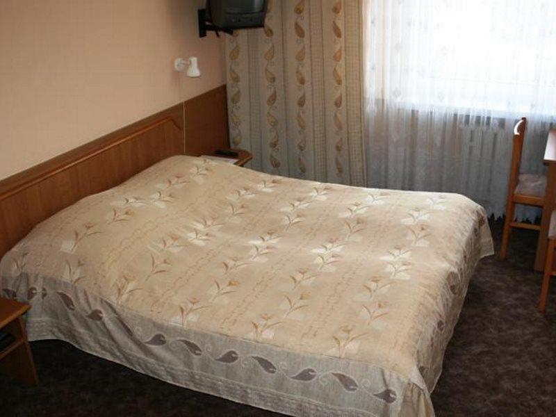 Hotel Rok Krasków Εξωτερικό φωτογραφία
